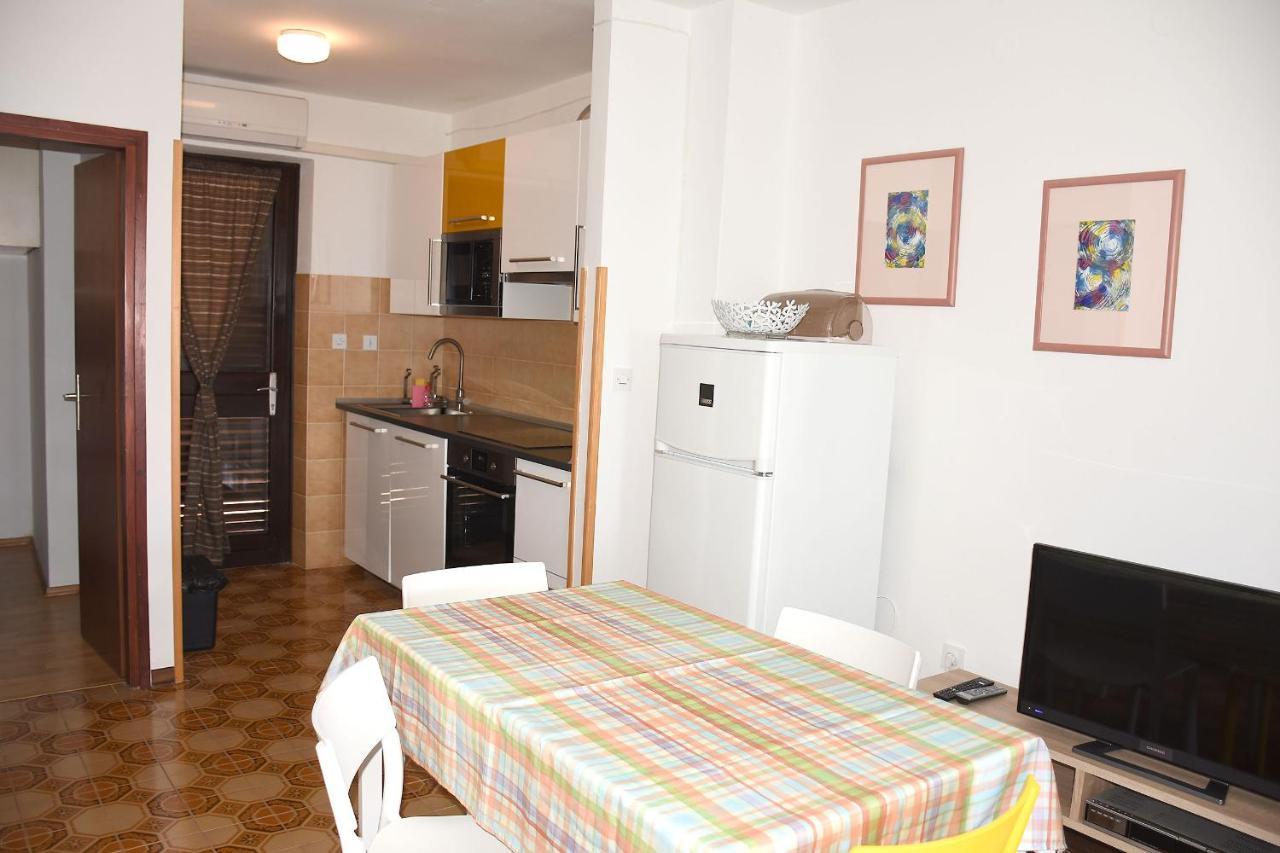 Cosy Studio With A Terrace And A Sea View Ravni Exterior foto